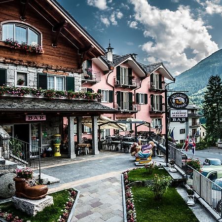 Albergo Meuble Vecchio Scarpone Baceno Bagian luar foto