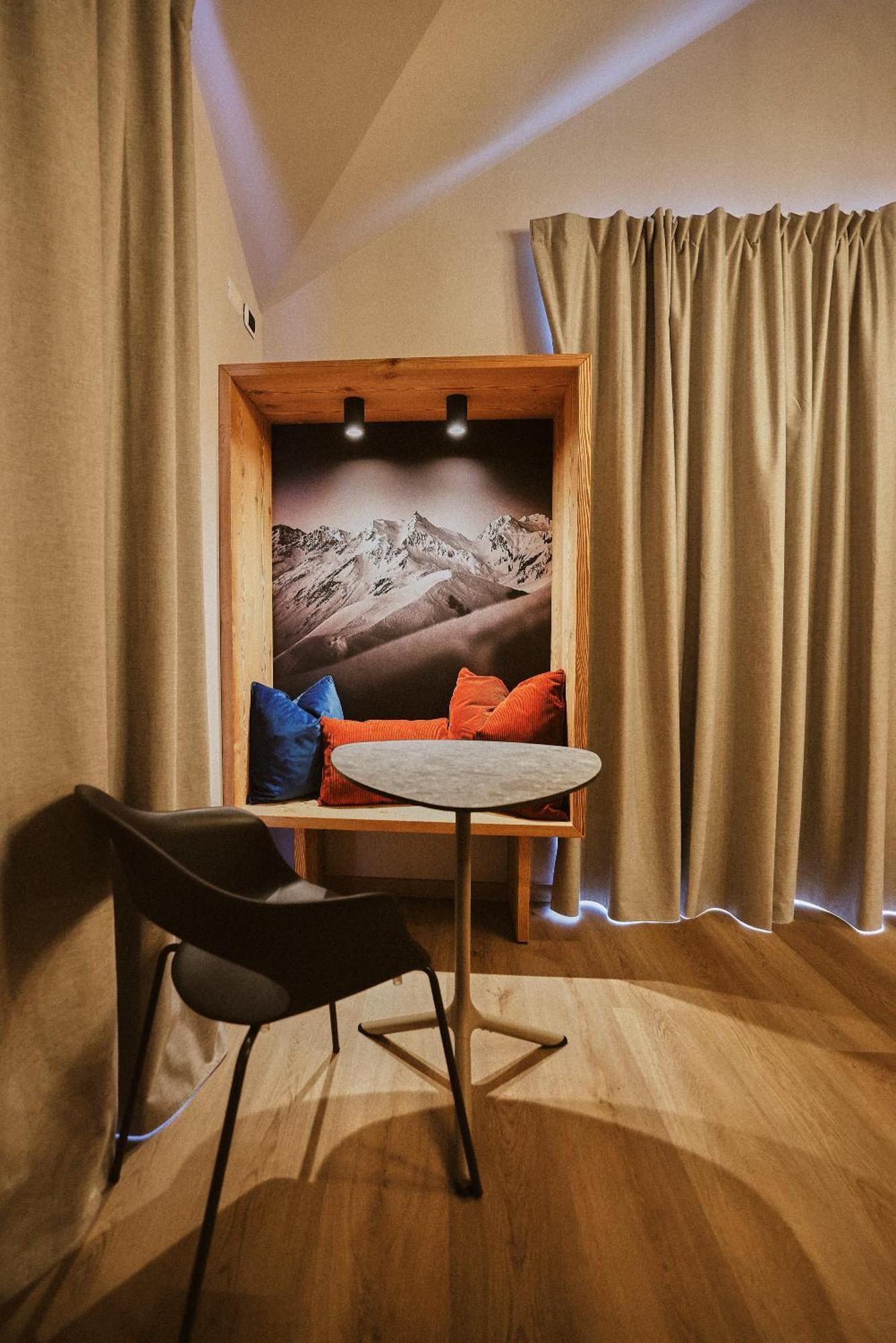 Albergo Meuble Vecchio Scarpone Baceno Bagian luar foto