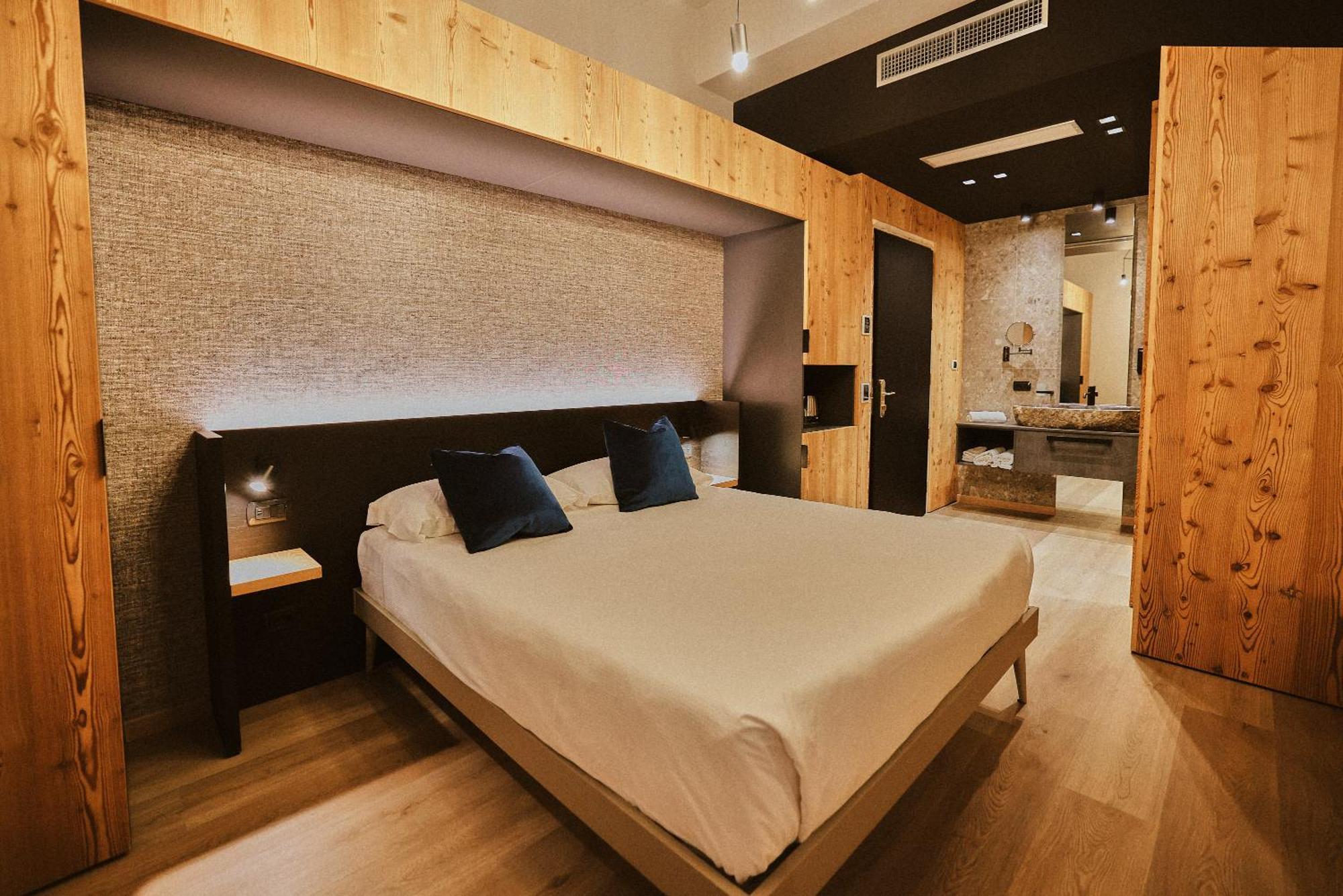Albergo Meuble Vecchio Scarpone Baceno Bagian luar foto